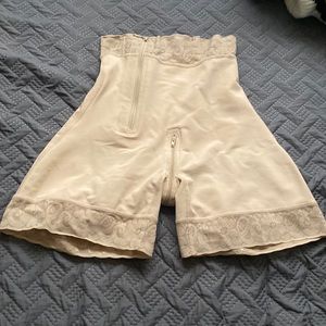 Cream color faja